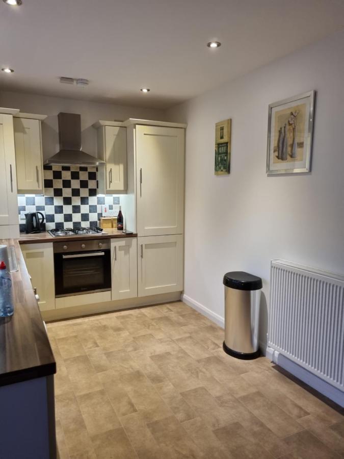 Modern 3 Bedroom Semi Detached Home Limavady Esterno foto