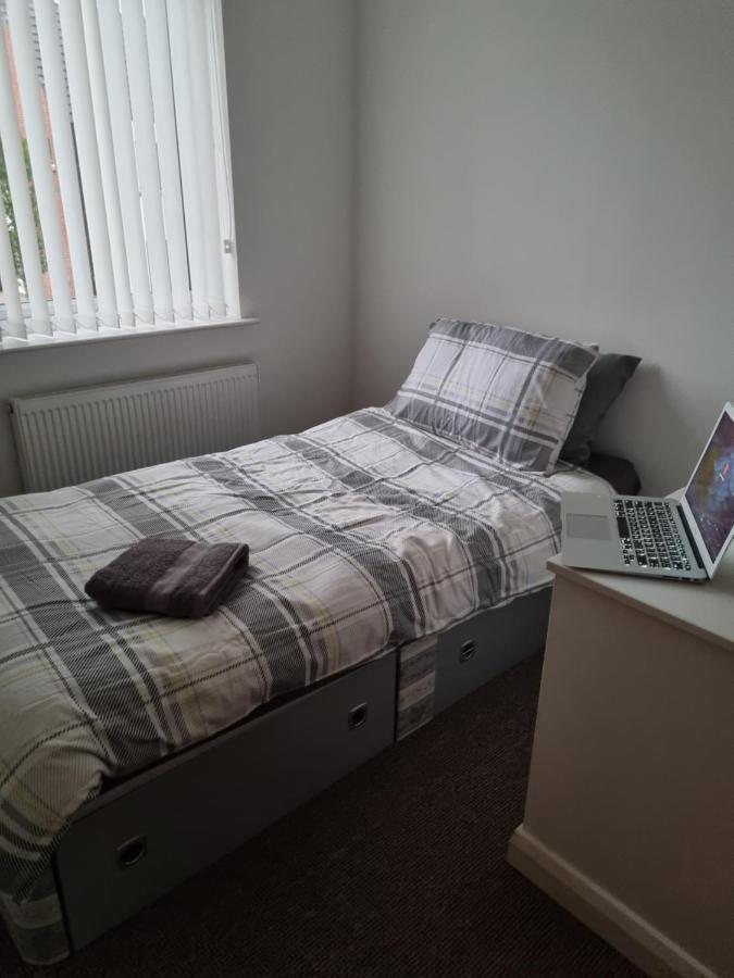 Modern 3 Bedroom Semi Detached Home Limavady Esterno foto